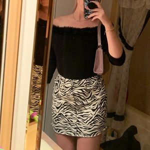 Aritzia Zebra Denim Skirt 6